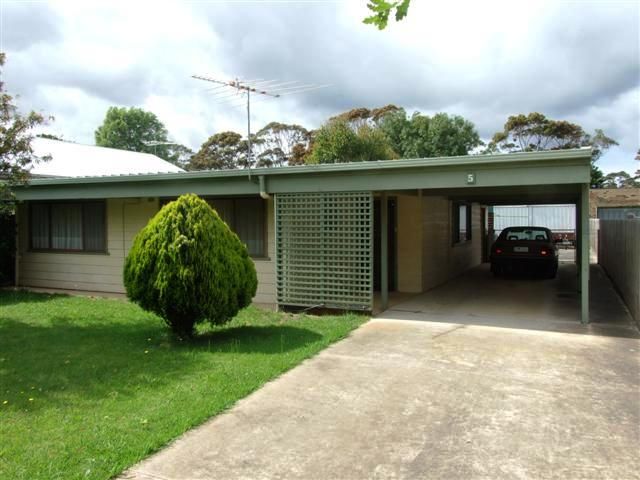 5  Koala Street, COWES VIC 3922