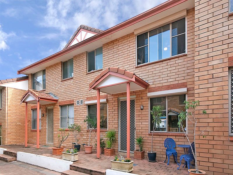 41  Bath Road, KIRRAWEE NSW 2232