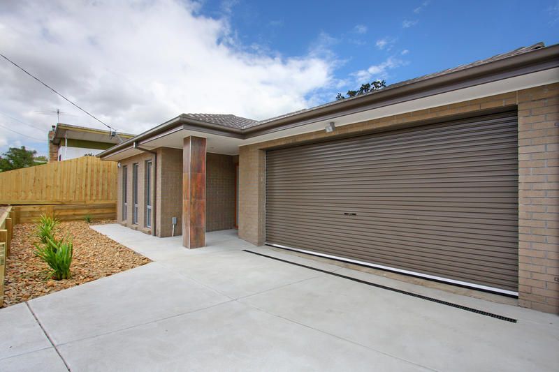 10 Murrowong Avenue, ROSEBUD VIC 3939