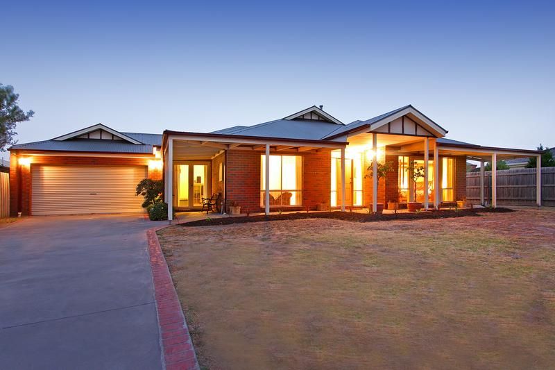 4  Chardonnay Drive, MOUNT MARTHA VIC 3934