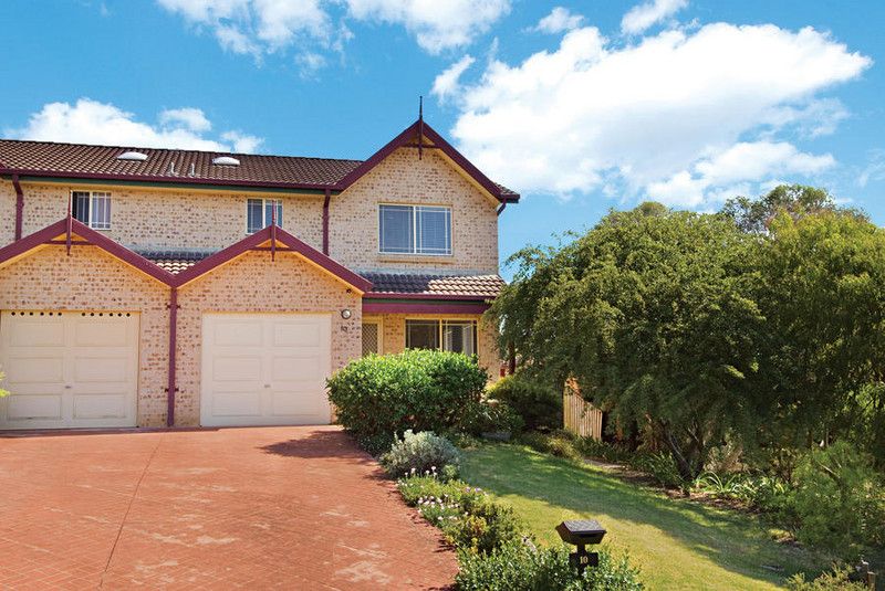 10 Brokenwood Place, CHERRYBROOK NSW 2126