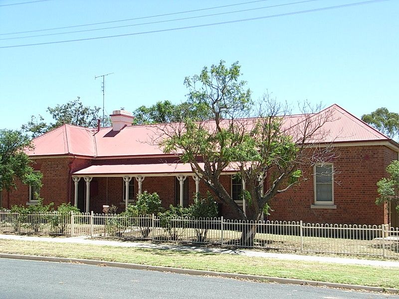 10-12 Chanter Street, MOAMA NSW 2731