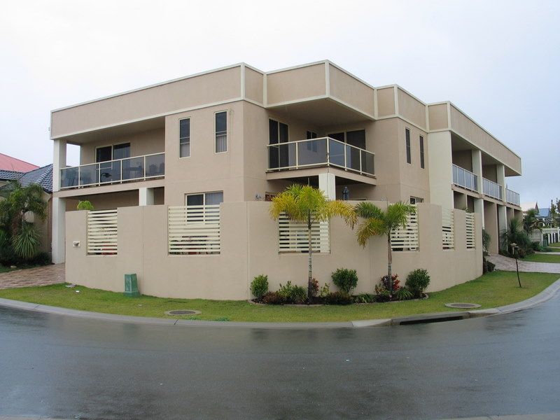 28 Palma Crescent, VARSITY LAKES QLD 4227