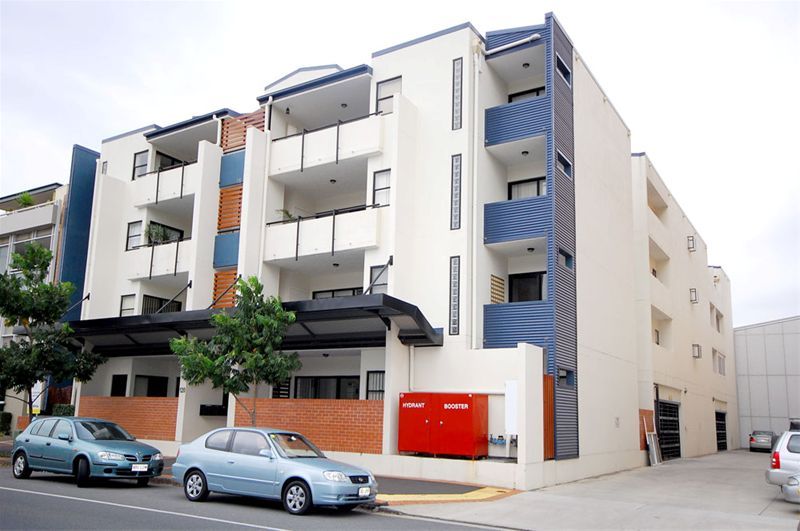 120 Commercial Road, TENERIFFE QLD 4005