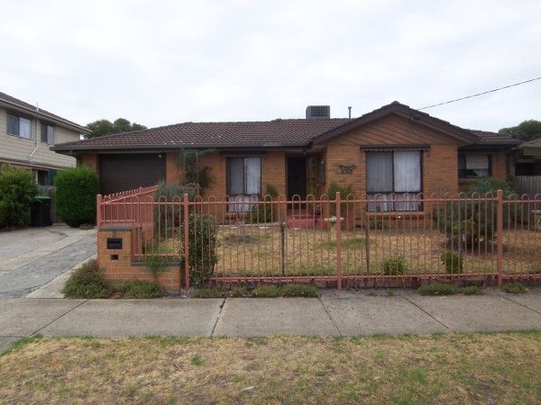 2 Luscombe Avenue, CARRUM DOWNS VIC 3201