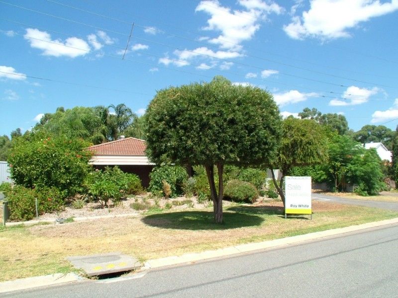 28 Harris Street, BECKENHAM WA 6107
