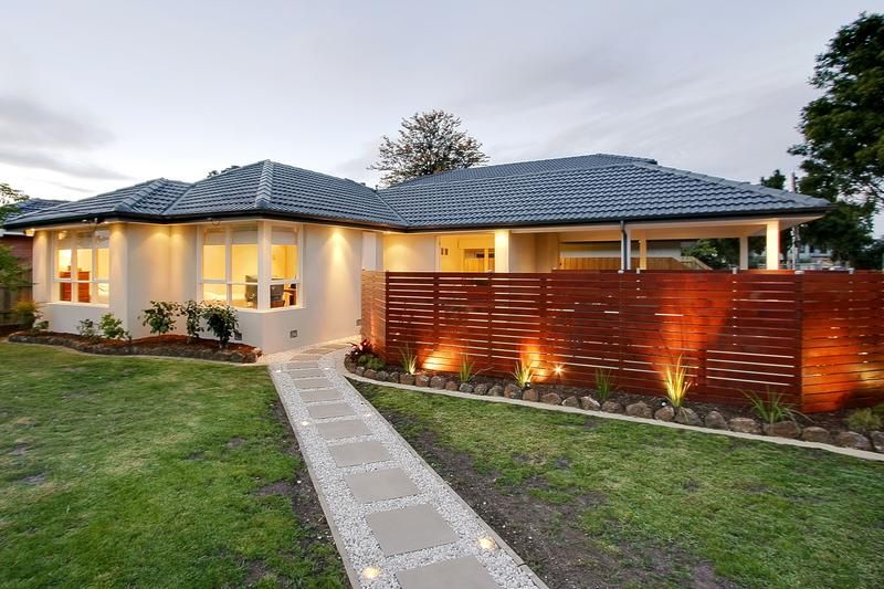 9 Dickson Street, MOUNT WAVERLEY VIC 3149