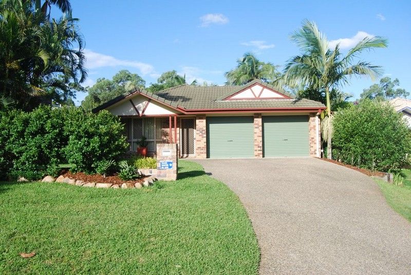 7 Mitchell Place, FOREST LAKE QLD 4078