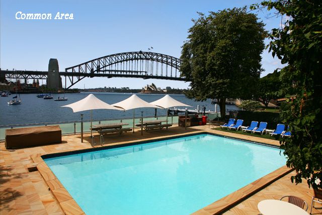 2A Henry Lawson Avenue, MCMAHONS POINT NSW 2060