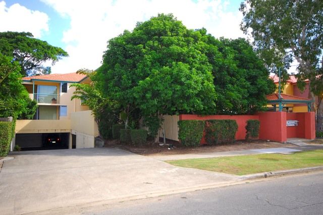 75 Allen Street, HAMILTON QLD 4007