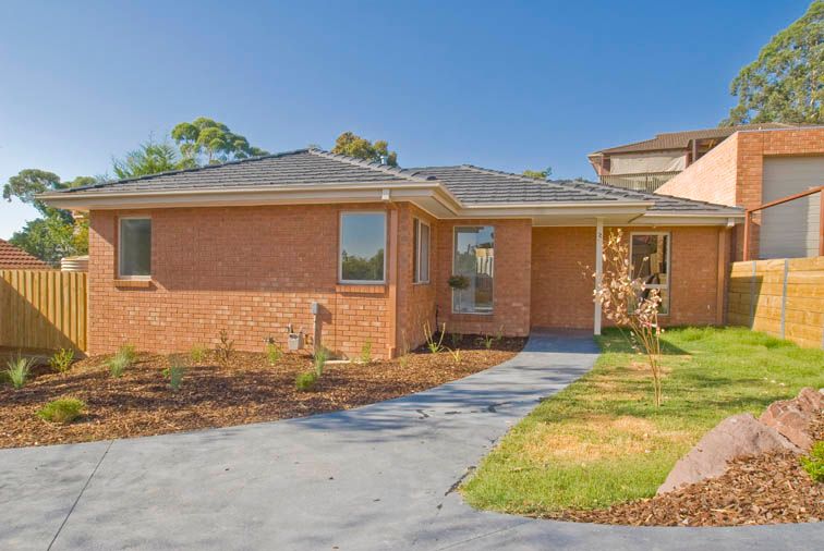 11 Peden Street, CHIRNSIDE PARK VIC 3116