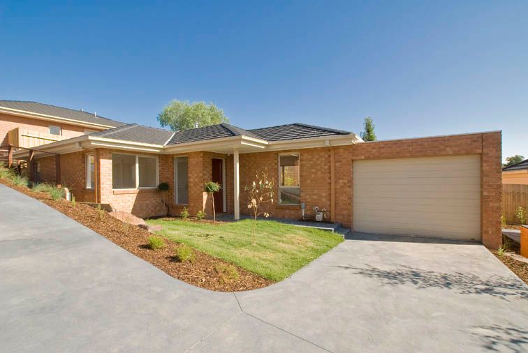 11 Peden Street, CHIRNSIDE PARK VIC 3116