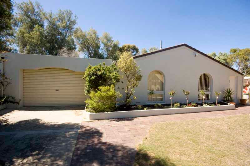 161 Third Avenue, Rosebud VIC 3939