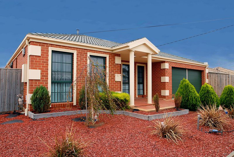 1 Maple Crescent, HOPPERS CROSSING VIC 3029