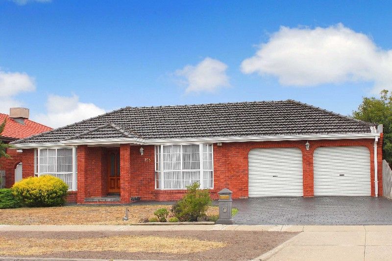 108 Copernicus Way, KEILOR DOWNS VIC 3038