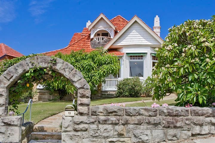 13 Mandolong Road, MOSMAN NSW 2088