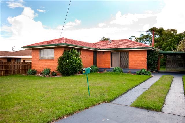 79 Knockator Crescent, CENTENARY HEIGHTS QLD 4350
