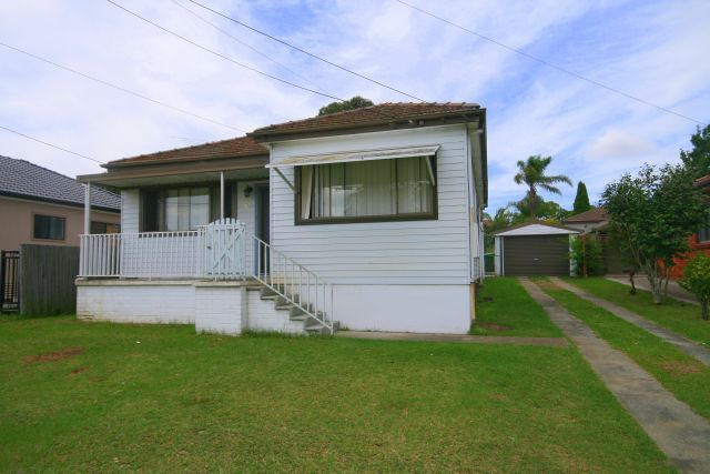 73 The Avenue, BANKSTOWN NSW 2200