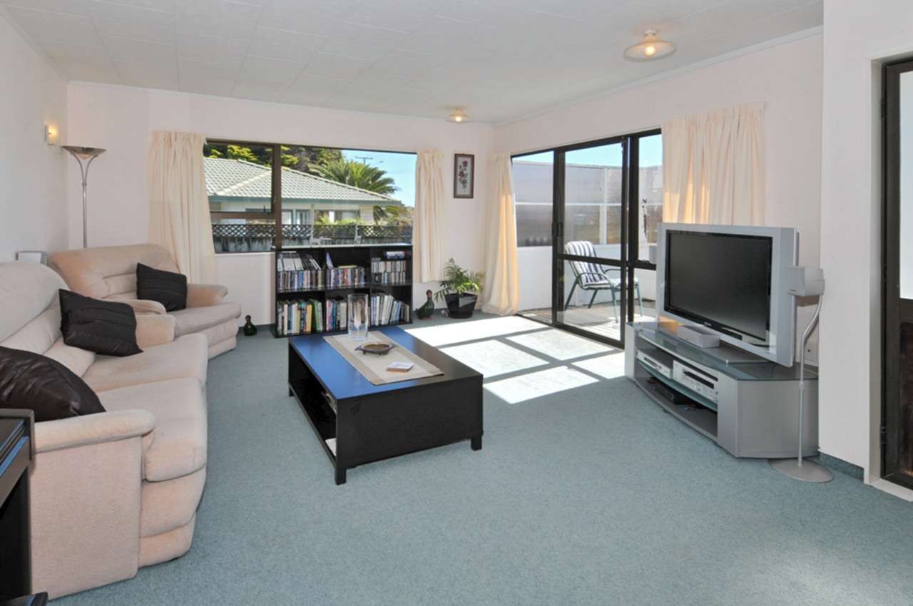 320 Papamoa Beach Road, Papamoa Beach, Tauranga City Real Estate