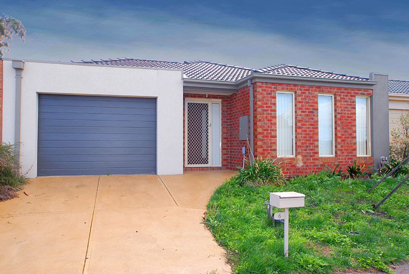 6  Westbrook Drive, KEYSBOROUGH VIC 3173