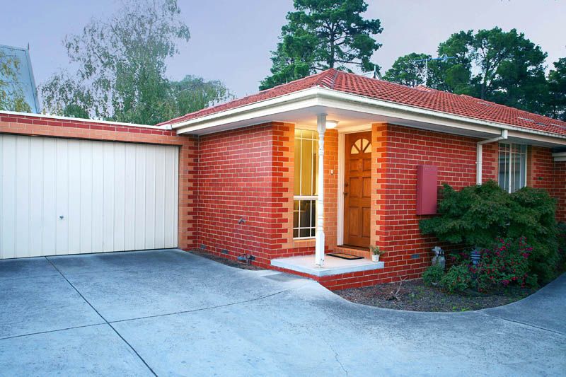 103 Mitcham Road, DONVALE VIC 3111