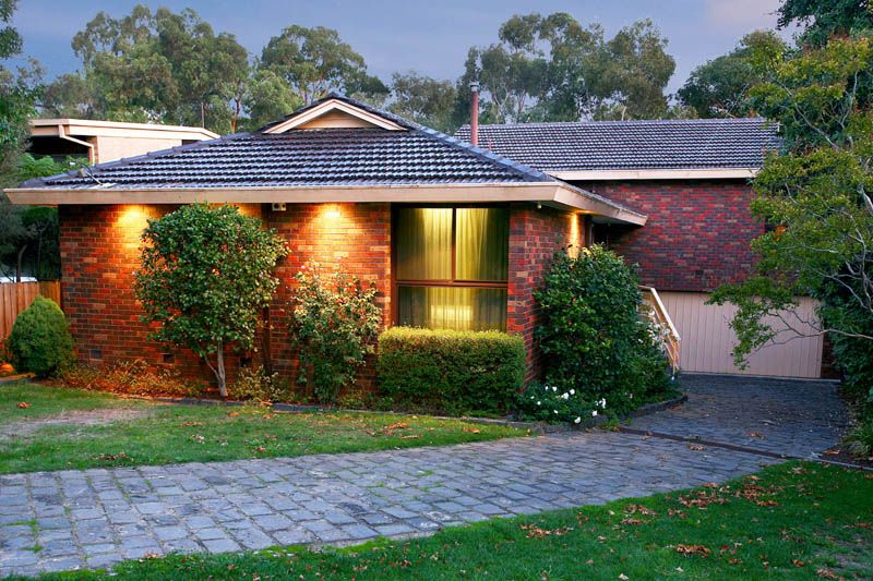 36 Fairway Road, DONCASTER VIC 3108