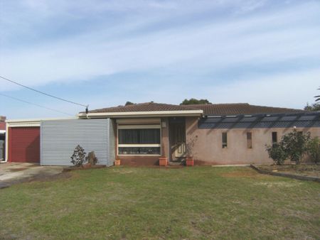 85 Kalgoorlie Avenue, PORT NOARLUNGA SOUTH SA 5167
