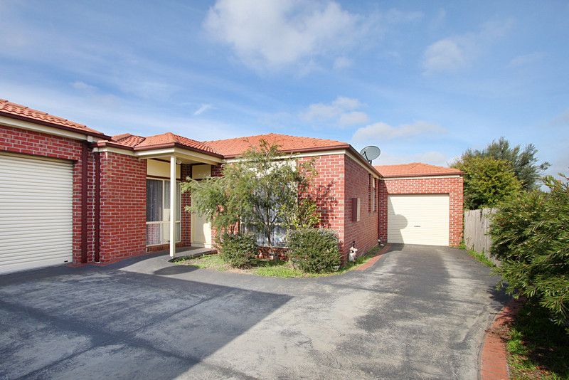 34 Heath Avenue, OAKLEIGH VIC 3166