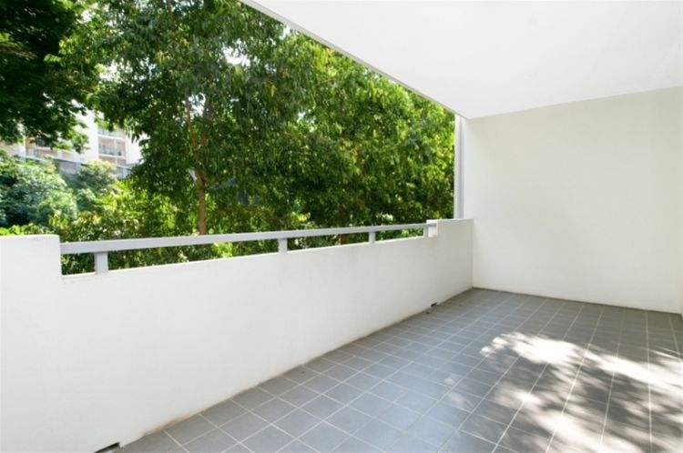 71 Beeston Street, TENERIFFE QLD 4005