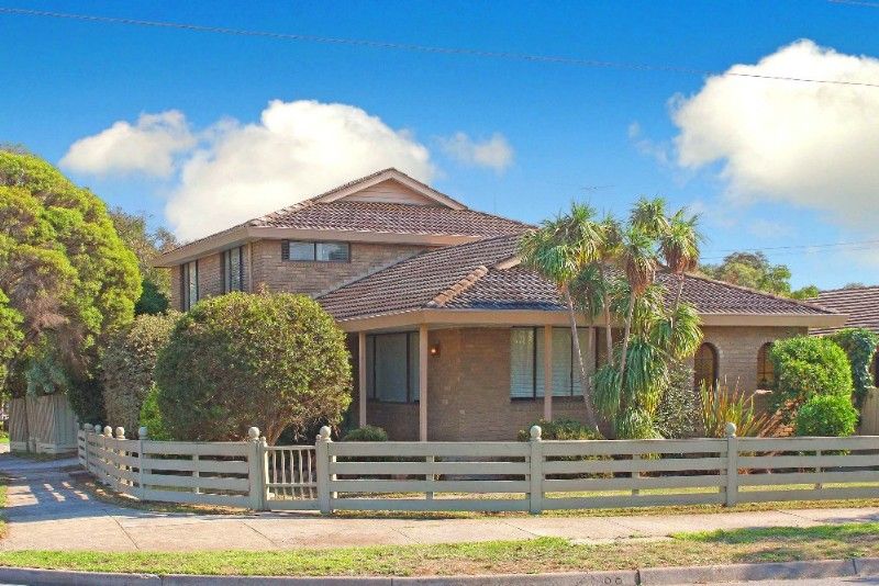 35 Jacqueline Road, BUNDOORA VIC 3083
