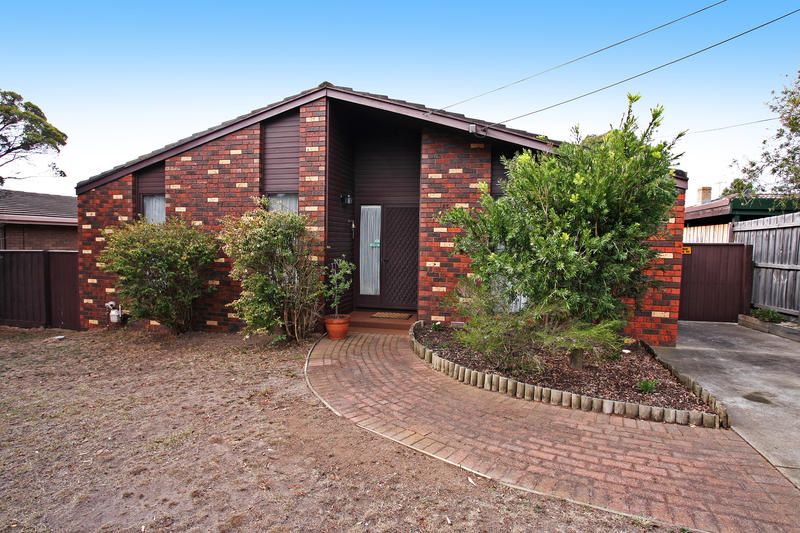 23 Carnarvon Drive, GROVEDALE VIC 3216