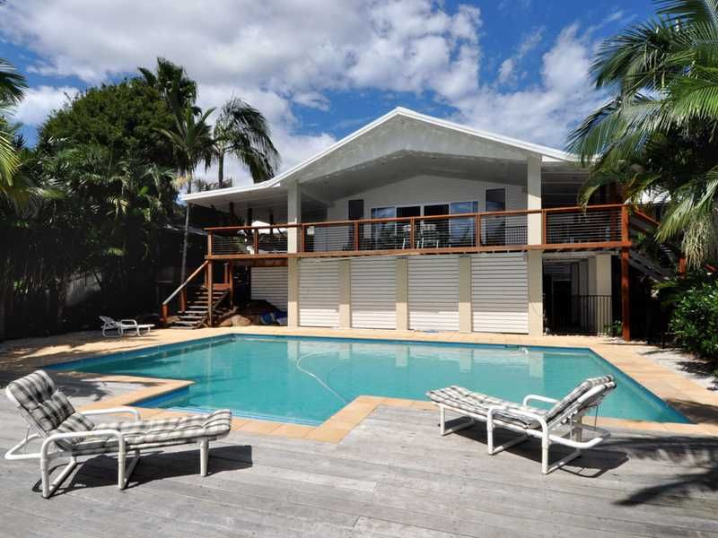2 Isabella Court, TALLEBUDGERA QLD 4228
