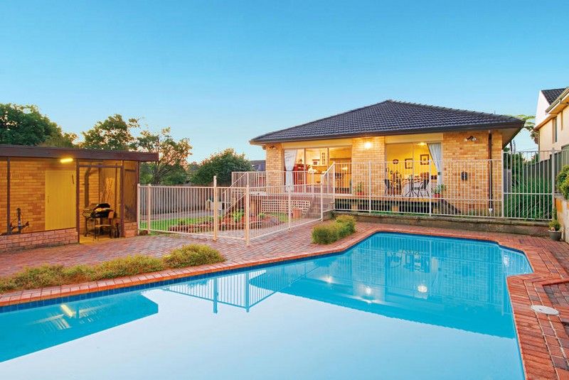 8 Kareela Road, BAULKHAM HILLS NSW 2153