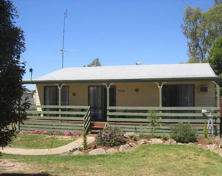 70 Delatite Road, SEYMOUR VIC 3660