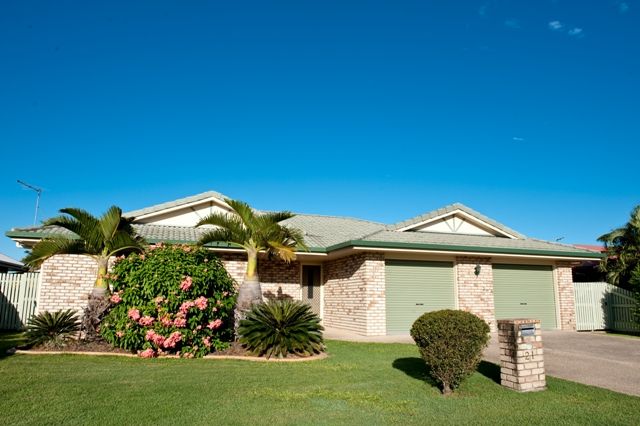 21 Windsor Street, GLENELLA QLD 4740