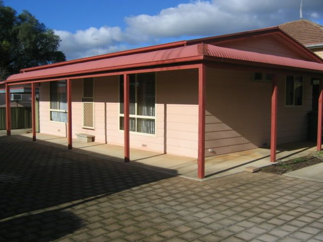 Unit 2, 37 Agnes Street, CLARE SA 5453