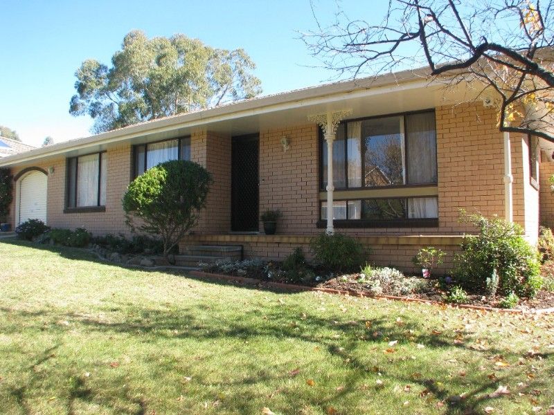 56 Judith Street, ARMIDALE NSW 2350