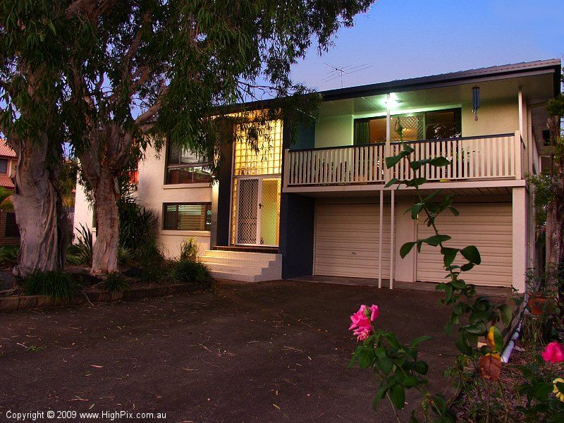 9 Blairgowrie Street, MACGREGOR QLD 4109