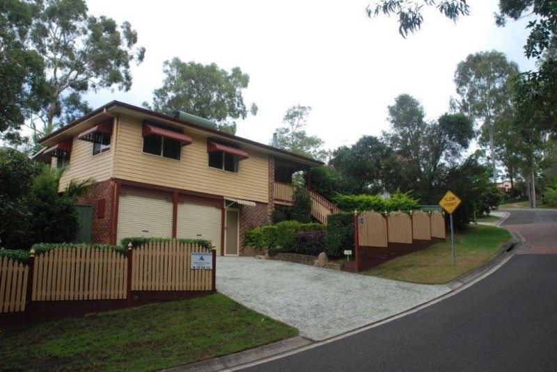 16 Ridgepointe Drive, CORNUBIA QLD 4130