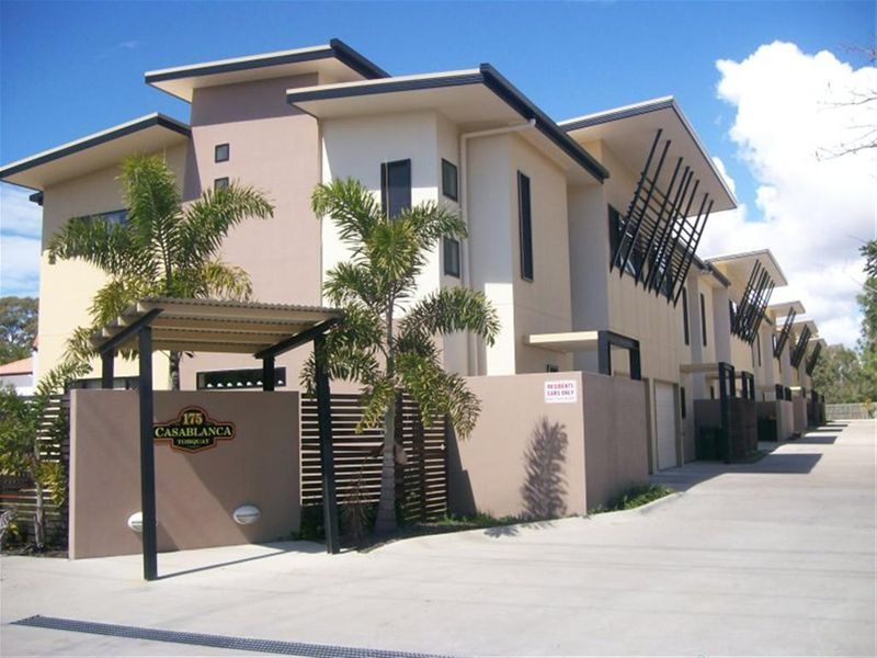 175 Torquay Road, SCARNESS QLD 4655