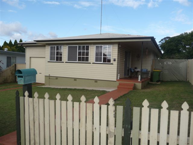 20 Dalgleish Street, SOUTH TOOWOOMBA QLD 4350
