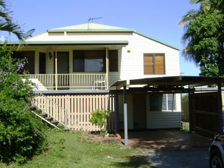 1 Kinnon Street, GLENELLA QLD 4740