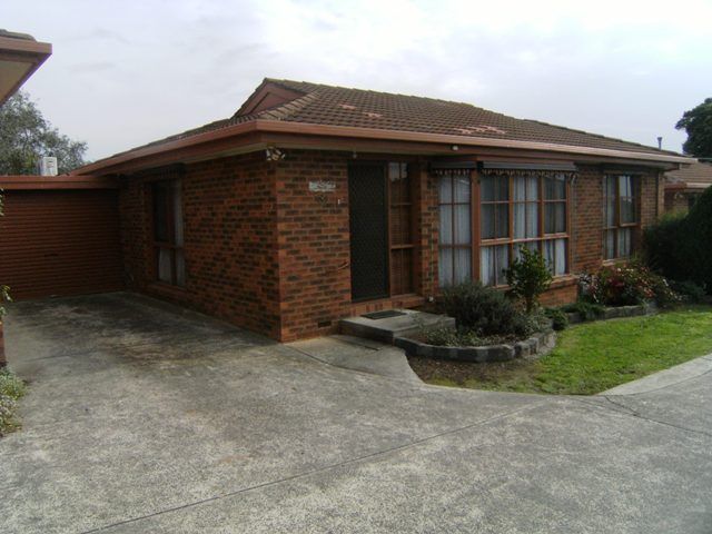 15 McComb Street, LILYDALE VIC 3140