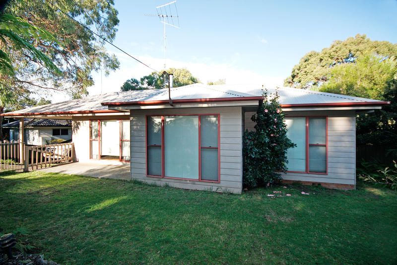 22 Kilmarnock Road, ENGADINE NSW 2233