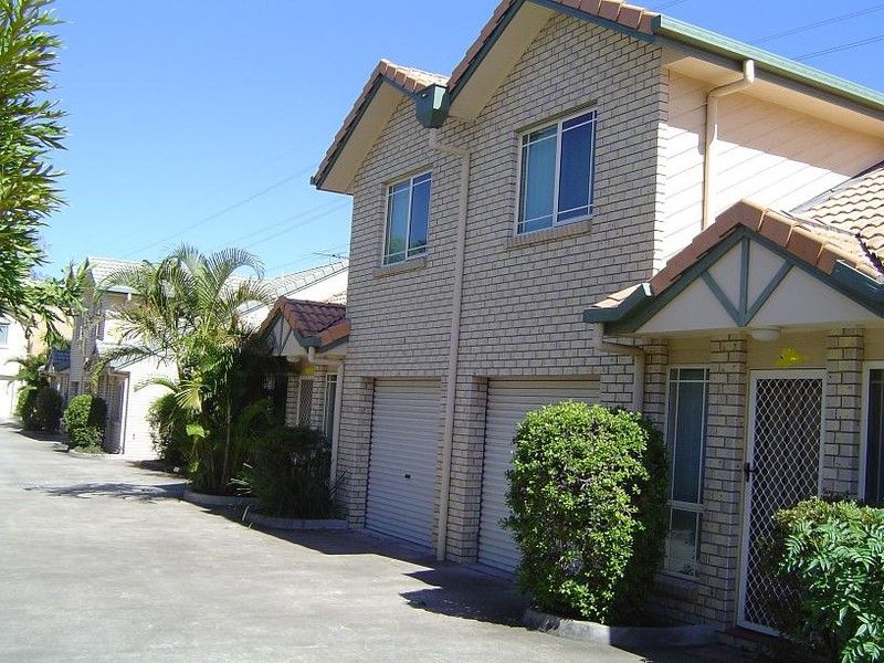 21 Stanton Road, TINGALPA QLD 4173