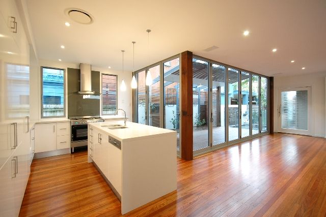 9 Ventura Road, MERMAID BEACH QLD 4218