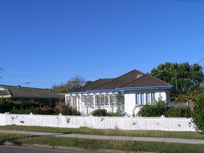 22 Percy Street, REDCLIFFE QLD 4020
