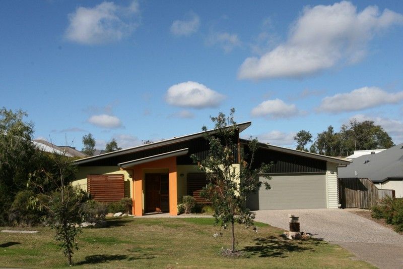 13 Maidenwell Road, ORMEAU QLD 4208