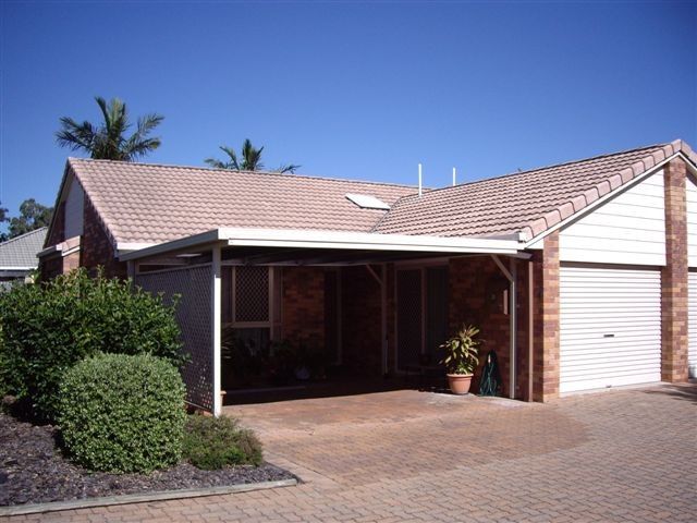 30 Meadowlands Road, CARINA QLD 4152