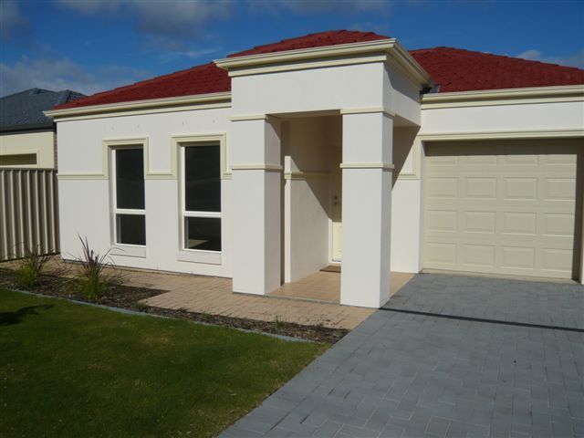 53 B  Honeysuckle Drive, HOPE VALLEY SA 5090